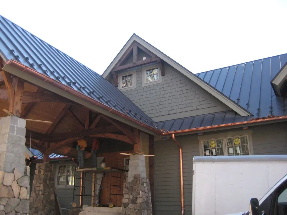 Craftsman Roofing team delivering quality roofing work in Rives